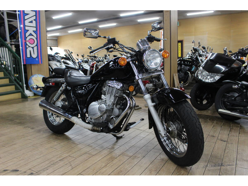 スズキ ＧＺ２５０ (1055937) | 中古バイク・新車の事ならバイクの窓口