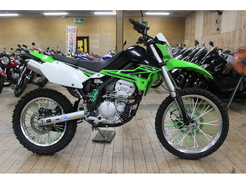 カワサキ ＫＬＸ２５０ (1058664) | 中古バイク・新車の事ならバイクの窓口