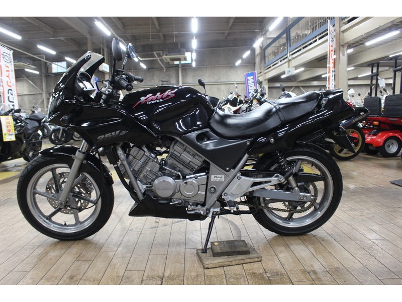 ホンダ ゼルビス (1064045) | 中古バイク・新車の事ならバイクの窓口