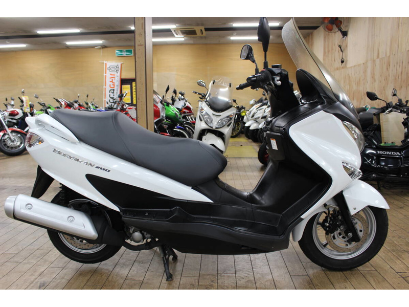 スズキ バーグマン２００ (1080872) | 中古バイク・新車の事ならバイクの窓口