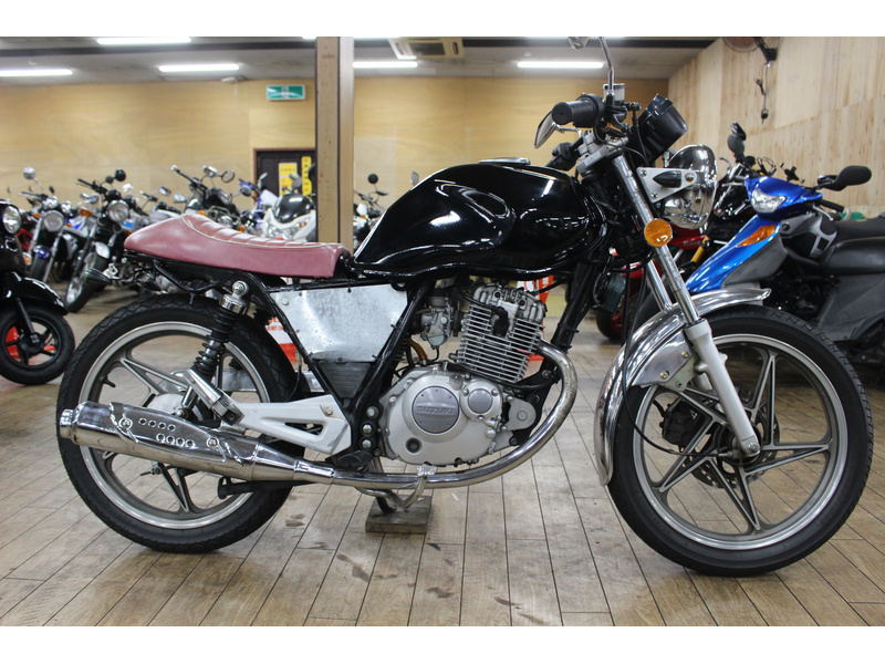 スズキ EN125 中古車