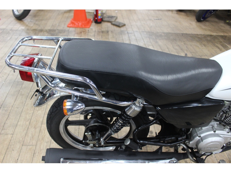 ヤマハ YB125SP (1142643) | 中古バイク・新車の事なら