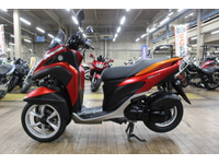 トリシティ125