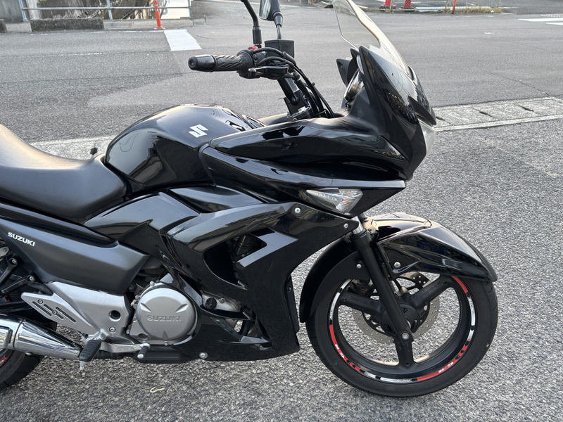 スズキ GSR250F (1086045) | 中古バイク・新車の事なら