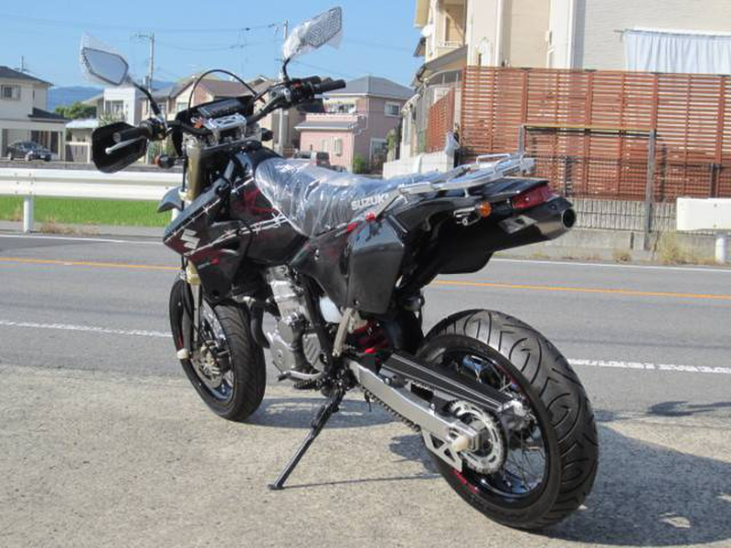 ｄｒ ｚ４００ｓｍ ２０１１年式 中古バイク 新車の事ならバイクの窓口