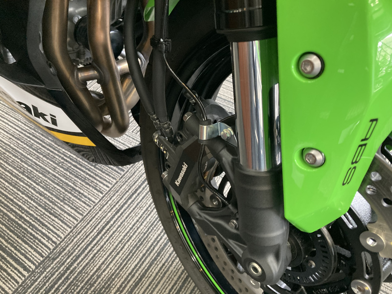 ฅぐりんฅ ※週末限定値下げ中　0530 カワサキ Ninja ZX－4RR KRT EDITION (1167553