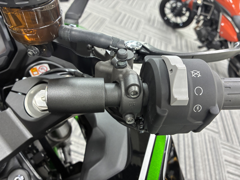 カワサキ Ninja 1000SX 2023年モデル (1210942) | 中古