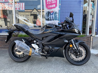 YZF-R3