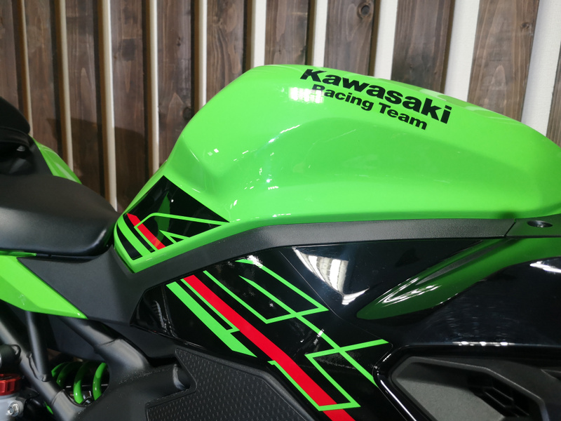 カワサキ Ninja ZX－4RR KRT EDITION