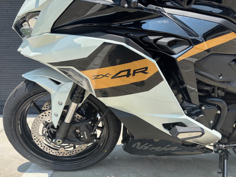 4枚セット DEEP GAME/MIXED BREEDS Ninja ZX-4R SE/RR KRT EDITION | BDSバイクセンサー