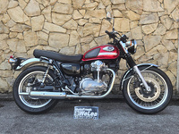 Ｗ８００