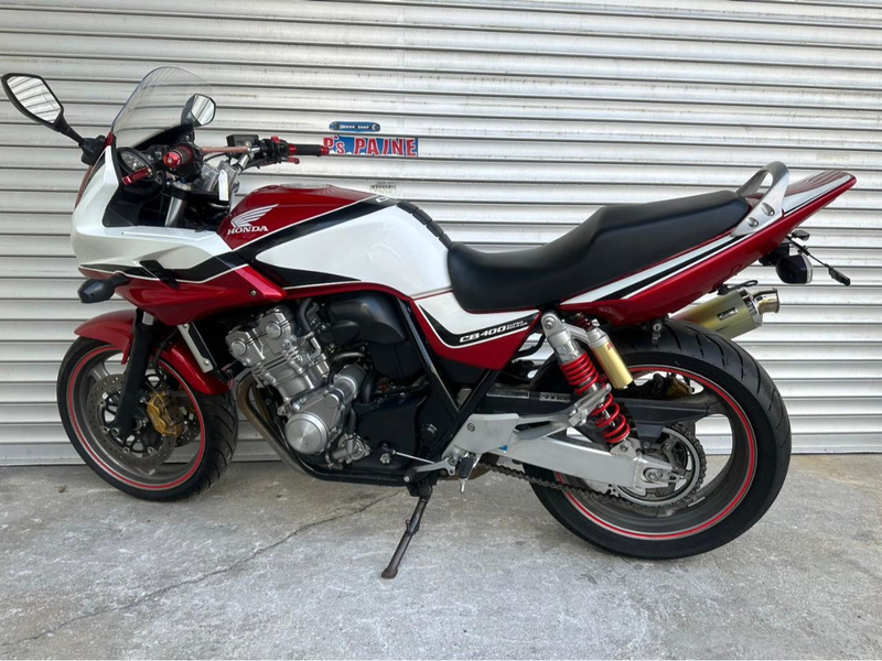 ホンダ ＣＢ４００スーパーボルドール (1017149) | 中古バイク・新車の事ならバイクの窓口