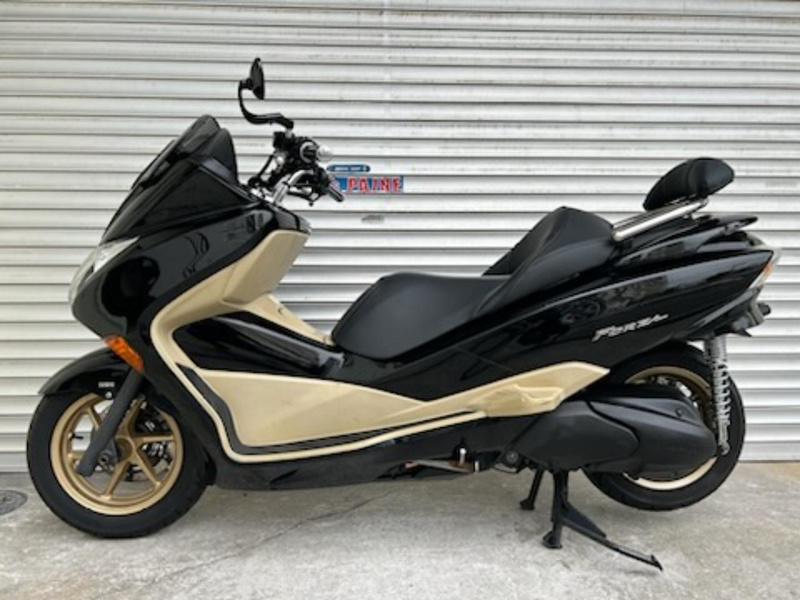 ホンダ フォルツァＺ ＡＢＳ (1037219) | 中古バイク・新車の事ならバイクの窓口