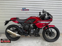 Ｇｅｎｔｌｅｍａｎ　ＲＡＣＥＲ　２００