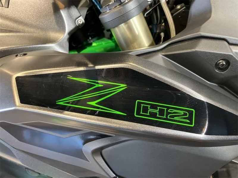 取引中　
共立 エンジン 刈払機 SRE360 プロ用 大排気量モデル カワサキ Ninja ZX－6R (1203284) | 中古バイク・新車の事