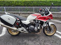 ＣＢ１３００Ｓツーリング