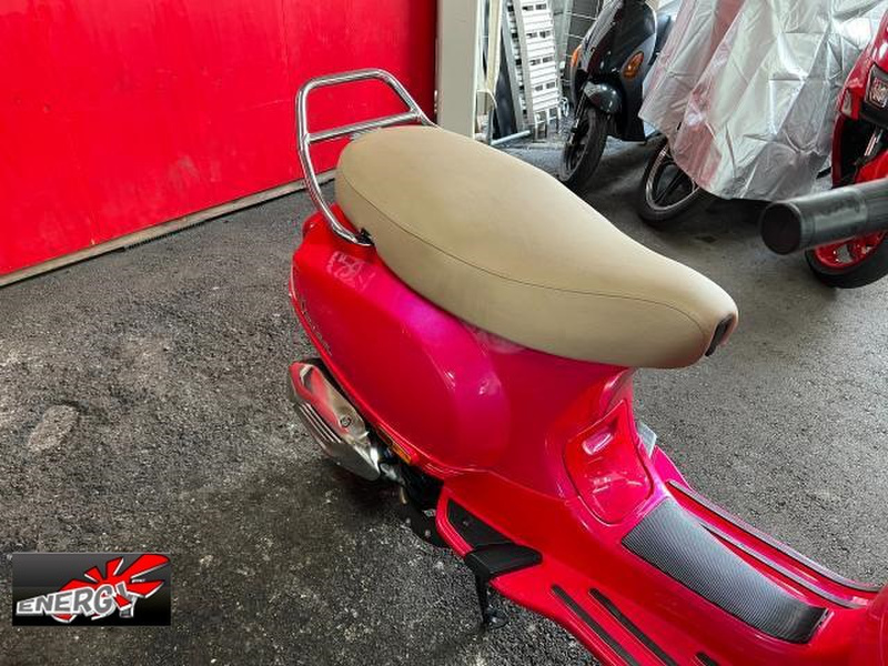 ベスパ Vespa VXL125 走行2300キロ 沖縄県 VXL125（Fiモデル