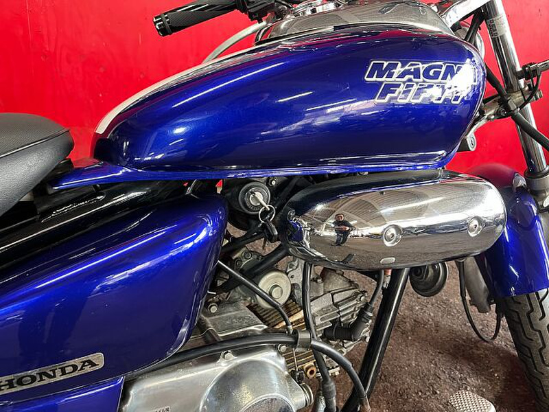 ホンダ マグナ50 (1095191) | 中古バイク・新車の事ならバイク