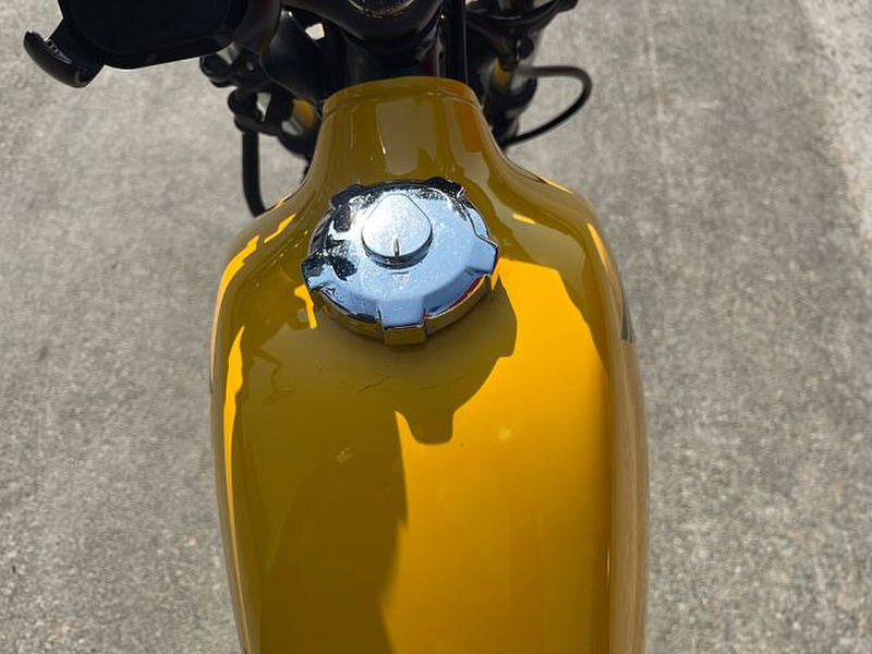 FTR223 イエロー燃料タンク FTR223 イエロー燃料タンク