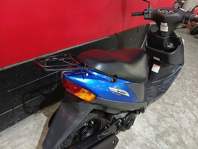 アドレスV100 Uber Eatsでも大活躍、即戦力！です 通勤 通学 足に