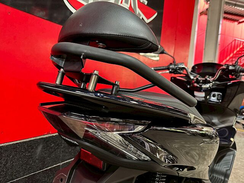 ホンダ PCX (1129221) | 中古バイク・新車の事ならバイクの窓口