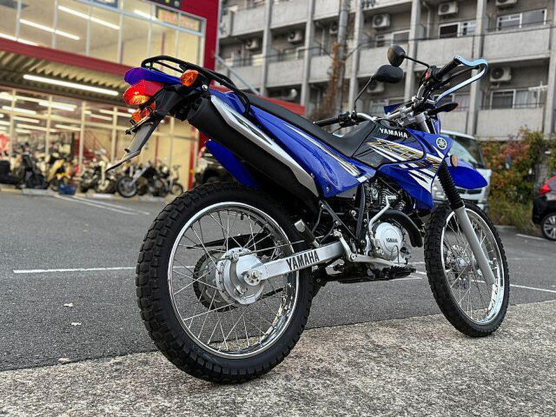YAMAHA XTZ125E 白/黒 エンジン始動動画 自賠責保険で乗れます 半額