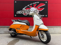 プジョー　シティスター１２５