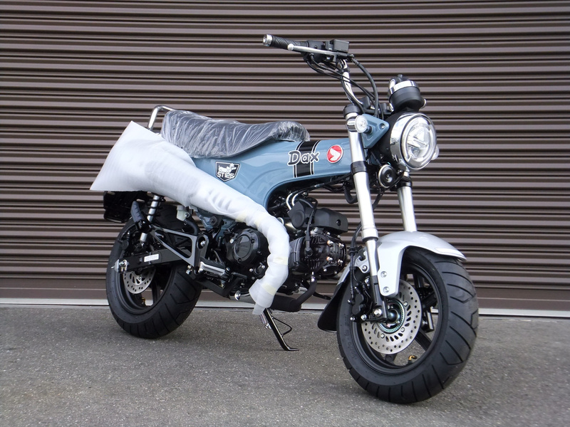 JB04型 ホンダDAX125 純正12インチホイール
