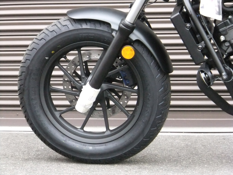 ADV160 純正　リアカウル　左右セット　マットガンパウダーブラックメタリック 画像・動画ダウンロード | ニュースルーム | Honda 企業情報サイト
