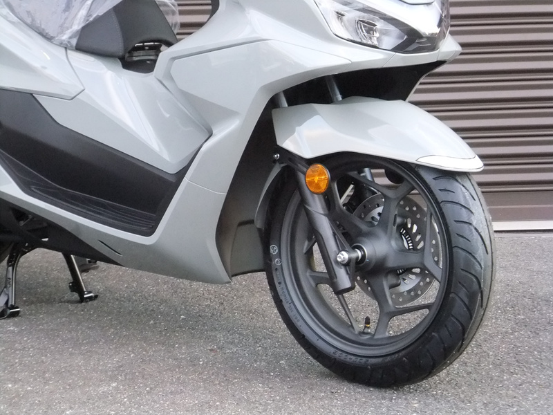 売却済み【美車】PCX 2025年式 低走行2002km パールジュピターグレー 即乗りOK！ ホンダ PCX 2025年モデル パールジュピターグレー (1127039