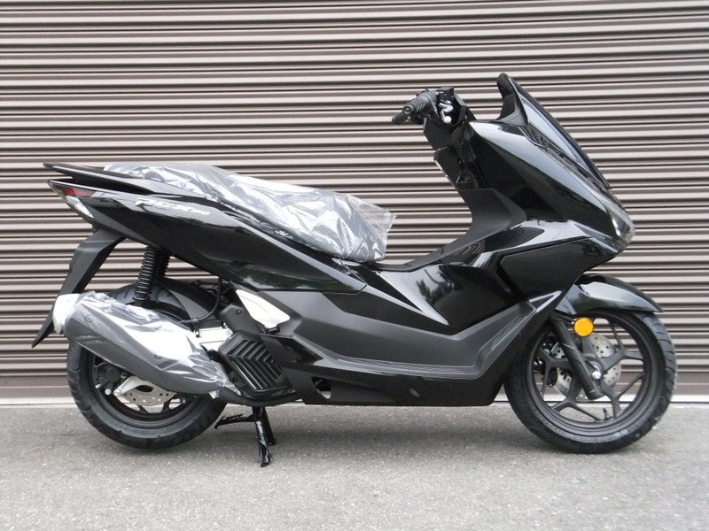 ホンダ PCX160 2025年モデル パールマゼラニック