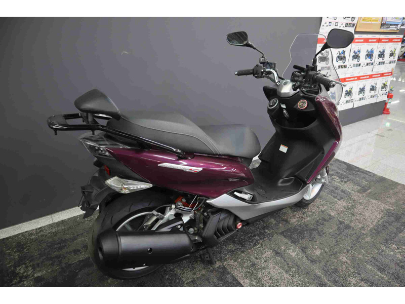 マジェスティ マジェスティ、14代目のフラッグシップ『MAJESTY PRESTIGIO 14』、1月