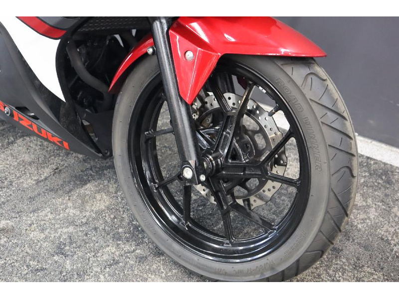 スズキ GSX250R (1193563) | 中古バイク・新車の事ならバイクの窓口