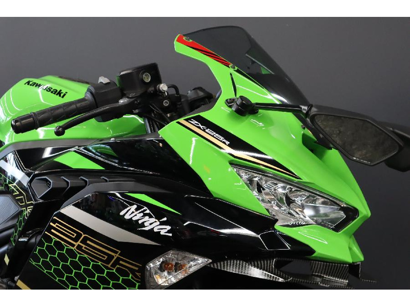 カワサキ Ninja ZX－25R KRT ED (1195324) | 中古