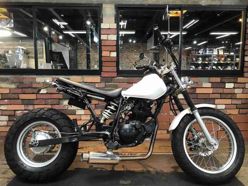 YAMAHA TW225 アルミ 冬価格値引き 諸経費無し 試乗エンジン点検済み 当日お渡し可 自賠責保険加入で乗れます 横浜 都筑 宮前 激安 YAMAHA TW225 アルミ 冬価格値引き 諸経費無し 試乗エンジン点検済み
