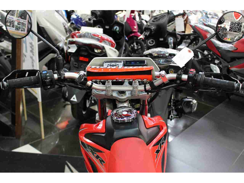 ｘｒ２３０ 中古バイク 新車の事ならバイクの窓口