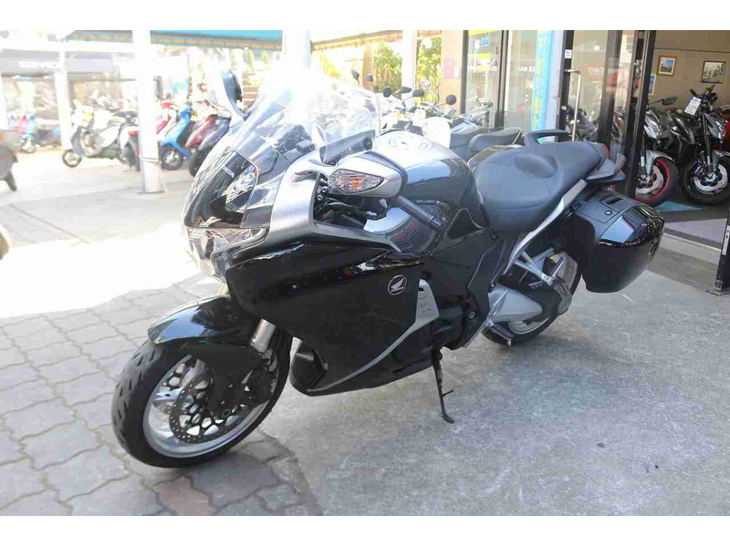 ｖｆｒ１２００ｆデュアルクラッチトランスミッション 4786 中古バイク 新車の事ならバイクの窓口