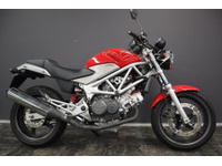 ホンダ　VTR250 ホンダ（HONDA） VTR250 | VTRの型式・スペックならバイクブロス