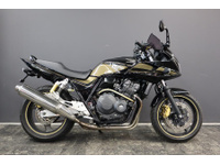 ＣＢ４００スーパーボルドール