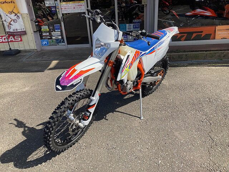 ｋｔｍ ｋｔｍ ２５０ｅｘｃ ｆ ｓｉｘｄａｙｓ 9017 中古バイク 新車の事ならバイクの窓口