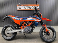 ＫＴＭ　６９０ＳＭＣ　Ｒ