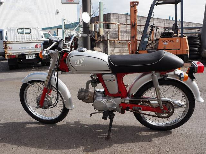 ベンリィ５０ｓ 中古バイク 新車の事ならバイクの窓口