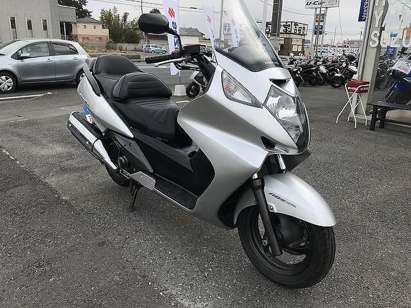 シルバーウイング４００ 中古バイク 新車の事ならバイクの窓口