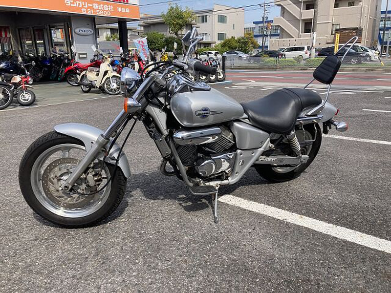 ホンダ Ｖツインマグナ (1076651) | 中古バイク・新車の事ならバイクの窓口