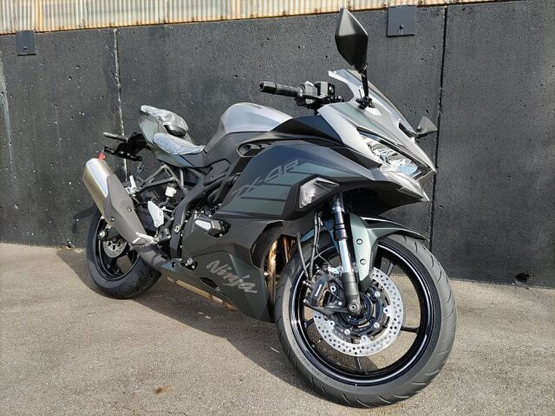 Ｎｉｎｊａ ＺＸ−４ＲＲ カワサキ KAWASAKI 中古 全国通販! 最大84回分割OK! 黒い 川口