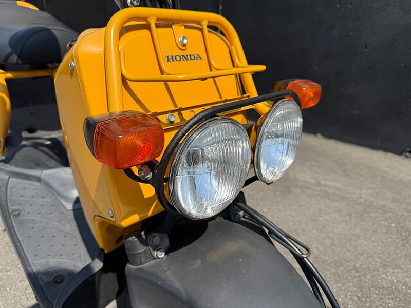 HONDAズーマー50cc がち 前照灯2灯