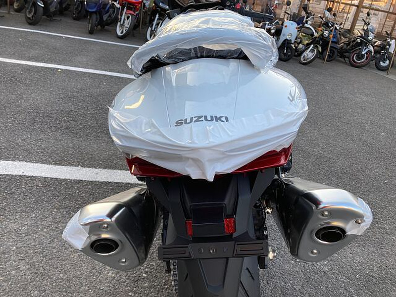 市場 GSX1300Rハヤブサ スズキ 新品 リアマスターシリンダーピン 即納 バイク 09200-06068-000 6X18.2 部品 在庫有 純正