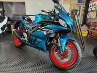 YZF-R25