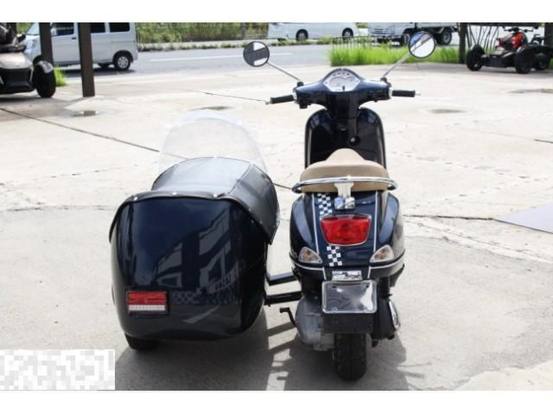 Tiny City No.108 Vespa サイドカー付き (ミニカー) - ホビー