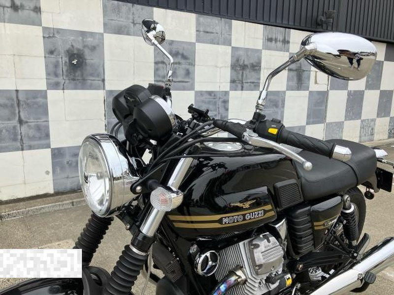 車種不明　オートバイ燃料タンク　ヤマハ？ ヤマハ「Xフォース」インプレ｜155ccの新型スクーターは走りも